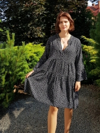 Czarna sukienka w kwiatuszki styl Boho  / Molilla